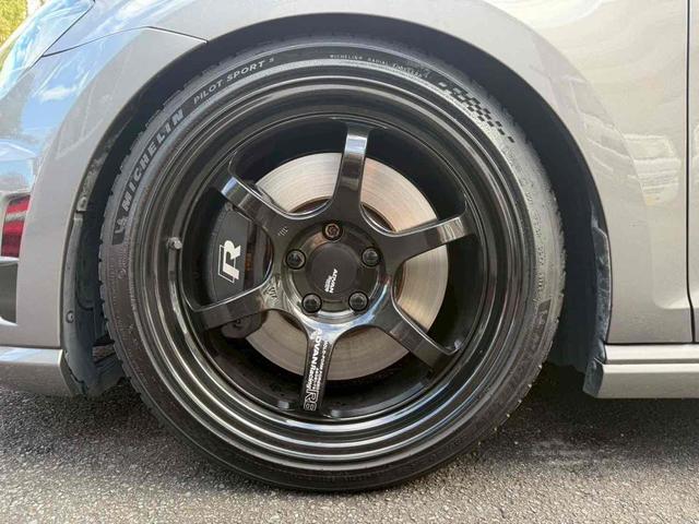 ゴルフＲ ベースグレード　ＡＤＶＡＮ　Ｒａｃｉｎｇホイール／ＳＡＣＨＳ　ＲＳ－１車高調／記録簿／バックカメラ／ドライブレコーダー／Ｂｌｕｅｔｏｏｔｈ／ＴＶ／ＥＴＣ／クルーズコントロール（18枚目）