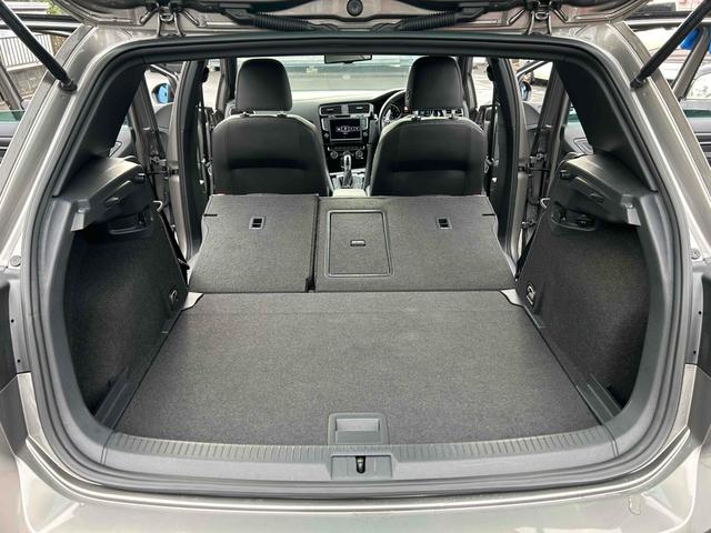 ゴルフＲ ベースグレード　ＡＤＶＡＮ　Ｒａｃｉｎｇホイール／ＳＡＣＨＳ　ＲＳ－１車高調／記録簿／バックカメラ／ドライブレコーダー／Ｂｌｕｅｔｏｏｔｈ／ＴＶ／ＥＴＣ／クルーズコントロール（33枚目）