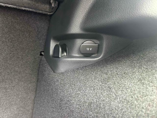 ゴルフＲ ベースグレード　ＡＤＶＡＮ　Ｒａｃｉｎｇホイール／ＳＡＣＨＳ　ＲＳ－１車高調／記録簿／バックカメラ／ドライブレコーダー／Ｂｌｕｅｔｏｏｔｈ／ＴＶ／ＥＴＣ／クルーズコントロール（34枚目）