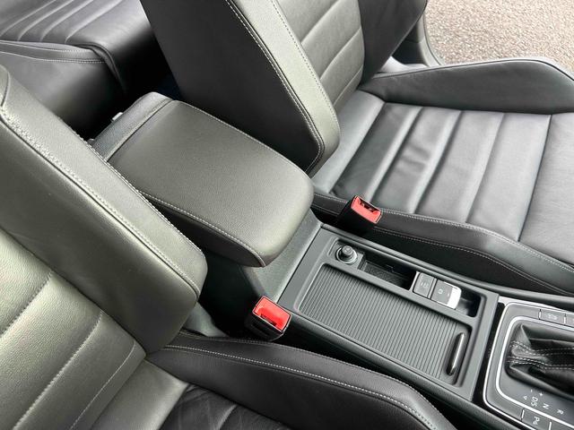 ゴルフＲ ベースグレード　ＡＤＶＡＮ　Ｒａｃｉｎｇホイール／ＳＡＣＨＳ　ＲＳ－１車高調／記録簿／バックカメラ／ドライブレコーダー／Ｂｌｕｅｔｏｏｔｈ／ＴＶ／ＥＴＣ／クルーズコントロール（43枚目）