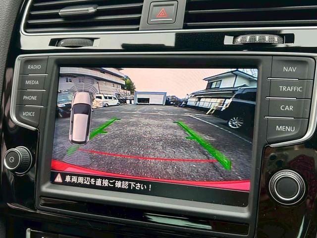 ���o�b�N�J����