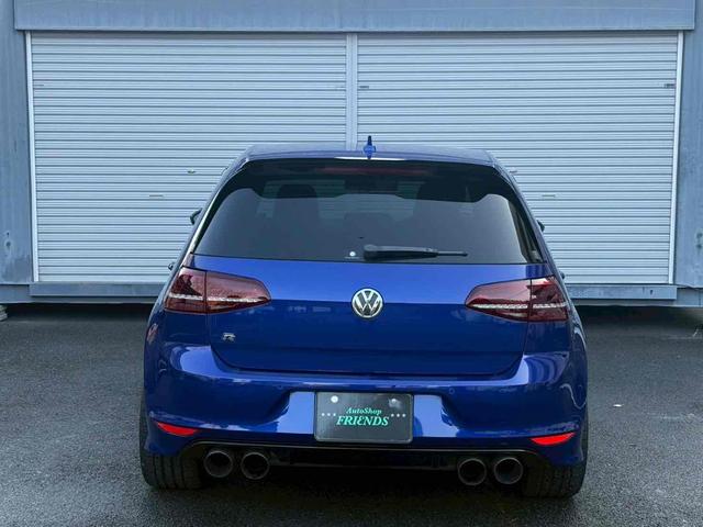 ゴルフＲ ベースグレード　レーシングラインマフラー／ｒａｆｆａホイール／社外エアクリ／新品フロントリップ／トランクスポイラー／社外パドルシフト／ＥＴＣ／Ｂｌｕｅｔｏｏｔｈ／ＴＶ／クルーズコントロール（7枚目）