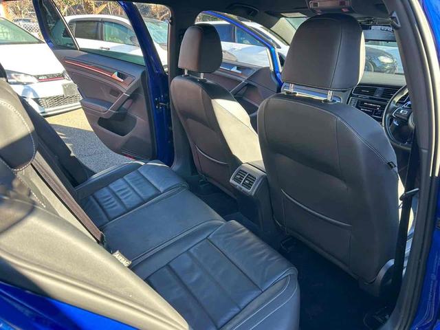 ゴルフＲ ベースグレード　レーシングラインマフラー／ｒａｆｆａホイール／社外エアクリ／新品フロントリップ／トランクスポイラー／社外パドルシフト／ＥＴＣ／Ｂｌｕｅｔｏｏｔｈ／ＴＶ／クルーズコントロール（32枚目）