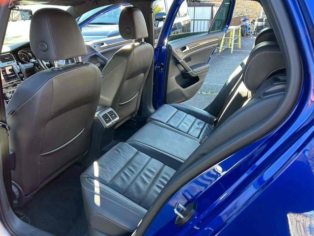 ゴルフＲ ベースグレード　レーシングラインマフラー／ｒａｆｆａホイール／社外エアクリ／新品フロントリップ／トランクスポイラー／社外パドルシフト／ＥＴＣ／Ｂｌｕｅｔｏｏｔｈ／ＴＶ／クルーズコントロール（34枚目）