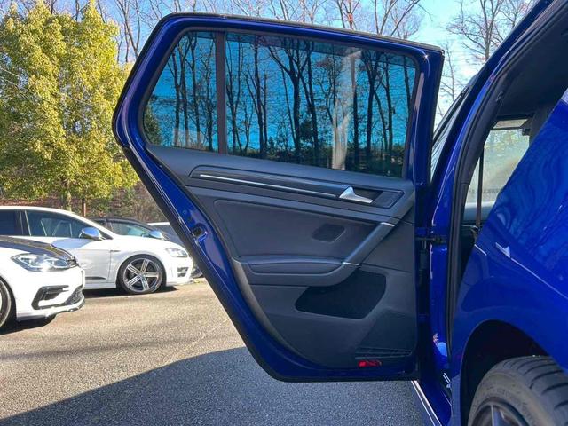 ゴルフＲ ベースグレード　レーシングラインマフラー／ｒａｆｆａホイール／社外エアクリ／新品フロントリップ／トランクスポイラー／社外パドルシフト／ＥＴＣ／Ｂｌｕｅｔｏｏｔｈ／ＴＶ／クルーズコントロール（77枚目）