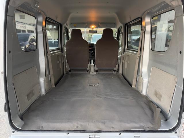 エブリイ PAリミテッド 4WD/5速マニュアル(12枚目)