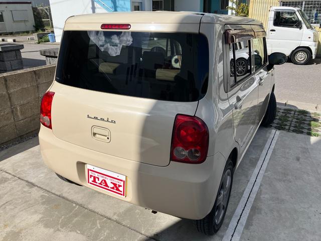 ハッチバックドア