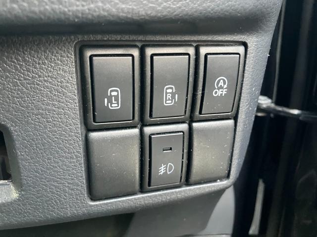 両側電動スライドドア