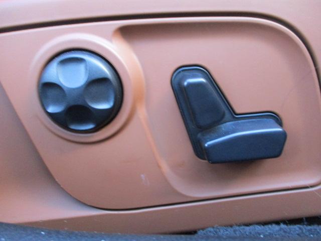 ギブリ ベースグレード 走行68000キロ 修復歴無 純正ナビ 地デジフルセグテレビ バックカメラ Bluetoothオーディオ ブラウンレザーシート ETC HIDライト 電動サンルーフ パークセンサー ドライブレコーダー(21枚目)