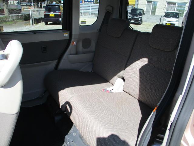 タント Ｘ　ＳＡＩＩ　車検令和９年４月　衝突軽減システム　バックカメラ　パワースライドドア　スマートキー　タイミングチェーン　横滑り防止システム　アイドリングストップ　純正ピンクメタリック　左ピラーレス大型開閉ドア（6枚目）