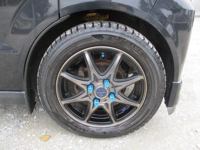 スクラムワゴン ＰＺターボ　車検令和８年３月　ドレスアップ車　ＳＤナビ　地デジフルセグテレビ　ＣＤ　ＤＶＤ　Ｂｌｕｅｔｏｏｔｈオーディオ　左パワースライドドア　ウッドパネル　茶革調シート　テーブル　社外マフラー　ＬＥＤフォグ（10枚目）