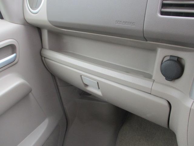 エブリイワゴン ＰＺターボ　公認２人乗り　車検令和８年６月　令和７年９月ターボ交換　メモリーナビ　ＣＤ　ＤＶＤ再生　Ｂｌｕｅｔｏｏｔｈオーディオ　左パワースライドドア　ＥＴＣ　純正アルミ　ドアバイザー　電動格納ミラー　ターボ車（14枚目）