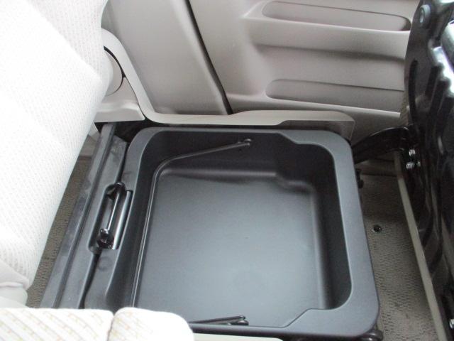 スペーシア T 車検令和8年9月 インタークーラーターボ SDナビ 地デジフルセグテレビ CD バックカメラ HIDライト フォグランプ 両側パワースライドドア タイミングチェーン 社外アルミホイール スマートキー(21枚目)