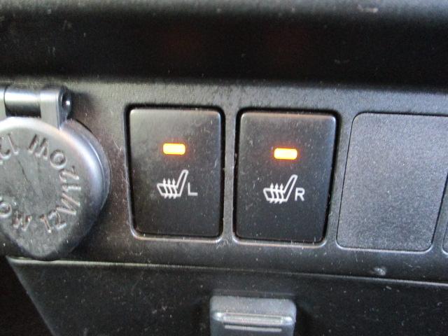 カーグレイス野田岩名店では、ほぼ全車１年〜３年間の走行無制限保証をお付けすることが可能です。保証は日本全国どちらの地域でもご利用頂けます。