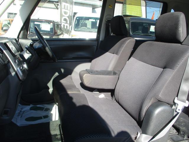 タント カスタムＲＳ　車検整備付　修復歴無　走行５６０００ｋｍ　ＨＤＤナビ　ＴＶ　スマートキー　片側パワースライドドア　電格ミラー　ウィンカーミラー　ＭＯＭＯハンドル　社外１４インチアルミホイール　フォグ　ＣＤ　ＤＶＤ（10枚目）