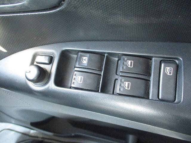 タント カスタムＲＳ　車検整備付　修復歴無　走行５６０００ｋｍ　ＨＤＤナビ　ＴＶ　スマートキー　片側パワースライドドア　電格ミラー　ウィンカーミラー　ＭＯＭＯハンドル　社外１４インチアルミホイール　フォグ　ＣＤ　ＤＶＤ（21枚目）