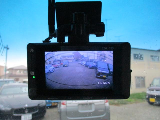 タント カスタムＲＳ　トップエディションＳＡ　車検整備付　ナビ　フルセグＴＶ　バックカメラ　Ｂｌｕｅｔｏｏｔｈオーディオ再生接続　ＣＤ　ＥＴＣ　ドラレコ　両側パワースライドドア　ハーフレザーシート　ＬＥＤライト　衝突軽減ブレーキ　スマートキー（15枚目）