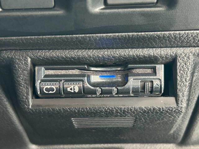 インプレッサスポーツ 2.0iアイサイト ワンオーナー 禁煙車 記録簿1年ごとあり アイサイト HIDヘッドライト 純正SDナビ Bluetoothオーディオ フルセグTV バックモニター 純正16インチAW 4WD ETC オートライト デ(10枚目)