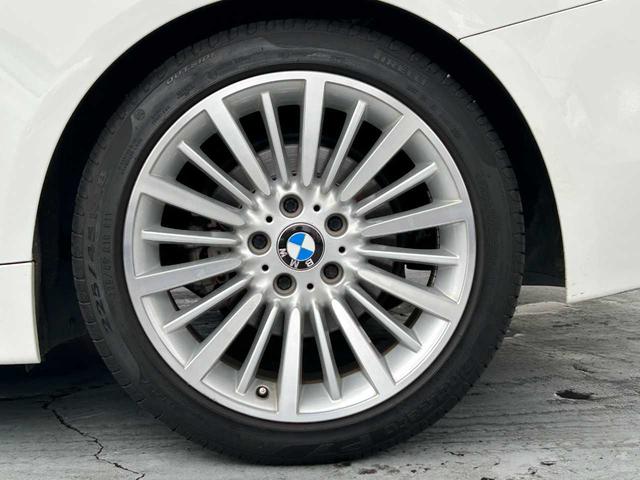 ４シリーズ ４２０ｉクーペ　ラグジュアリー　ユーザー買取　黒レザーシート　レーンチェンジウォーニング　純正ＨＤＤナビ　バックモニター　Ｂｌｕｅｔｏｏｔｈオーディオ　ＣＤ　ドライブレコーダー前後　純正１８インチＡＷ　プッシュスタート（31枚目）