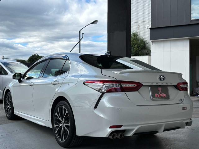 カムリ WSレザーパッケージ ワンオーナー 禁煙車 パノラマルーフ 本革シート セーフティーセンス BMS スポーツサスペンション LEDヘッドライト デイライト 純正SDナビ バックモニター Bluetooth 純正18AW(32枚目)