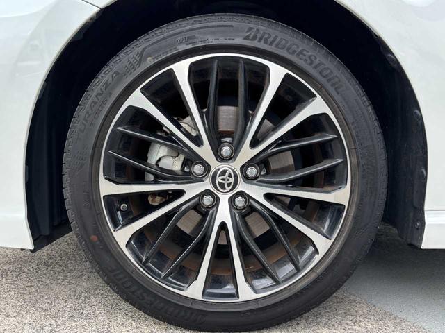 カムリ WSレザーパッケージ ワンオーナー 禁煙車 パノラマルーフ 本革シート セーフティーセンス BMS スポーツサスペンション LEDヘッドライト デイライト 純正SDナビ バックモニター Bluetooth 純正18AW(37枚目)