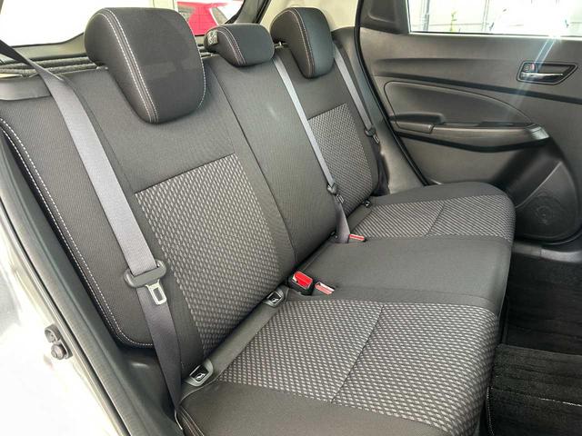 スイフト RSt セーフティパッケージ 衝突軽減 誤発進抑制 ハイビームアシスト メモリーナビゲーションセット 全方位モニター コーナーセンサー Bluetooth USB シートヒーター LEDヘッドライト ETC(13枚目)