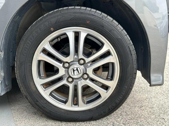 N-BOXカスタム G・Lパッケージ ワンオーナー 禁煙車 両側電動スライド 純正ナビ バックカメラ ワンセグTV ステアリングスイッチ オートライト フォグランプ ETC USB オートエアコン チップアップシート 電動格納ミラー(33枚目)