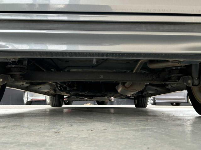 N-BOXカスタム G・Lパッケージ ワンオーナー 禁煙車 両側電動スライド 純正ナビ バックカメラ ワンセグTV ステアリングスイッチ オートライト フォグランプ ETC USB オートエアコン チップアップシート 電動格納ミラー(39枚目)