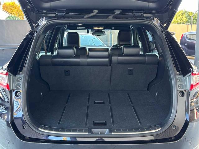 普段のお買い物や送迎にも十分なスペースがあります