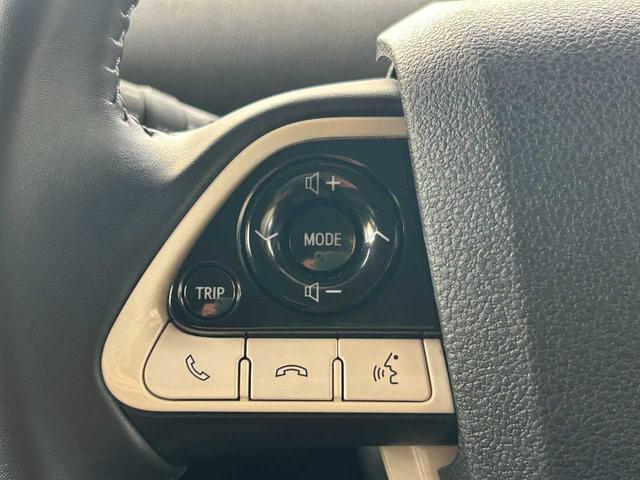 プリウス Ｓ　モデリスタフルエアロ　ワンオーナー　禁煙車　ナビレディＰＫＧ　ステアリングスイッチ　純正ナビ　バックモニター　Ｂｌｕｅｔｏｏｔｈ　フルセグＴＶ　ＬＥＤヘッドランプ　オートライト　ＬＥＤフォグ（5枚目）