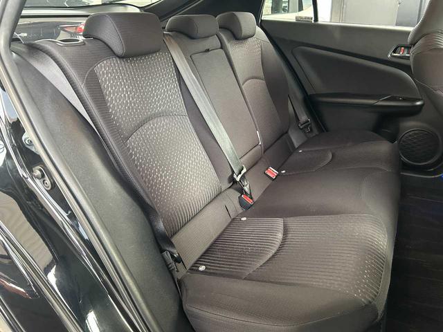 プリウス Ｓ　モデリスタフルエアロ　ワンオーナー　禁煙車　ナビレディＰＫＧ　ステアリングスイッチ　純正ナビ　バックモニター　Ｂｌｕｅｔｏｏｔｈ　フルセグＴＶ　ＬＥＤヘッドランプ　オートライト　ＬＥＤフォグ（14枚目）