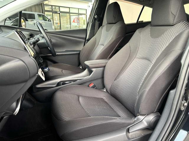 プリウス Ｓ　モデリスタフルエアロ　ワンオーナー　禁煙車　ナビレディＰＫＧ　ステアリングスイッチ　純正ナビ　バックモニター　Ｂｌｕｅｔｏｏｔｈ　フルセグＴＶ　ＬＥＤヘッドランプ　オートライト　ＬＥＤフォグ（18枚目）