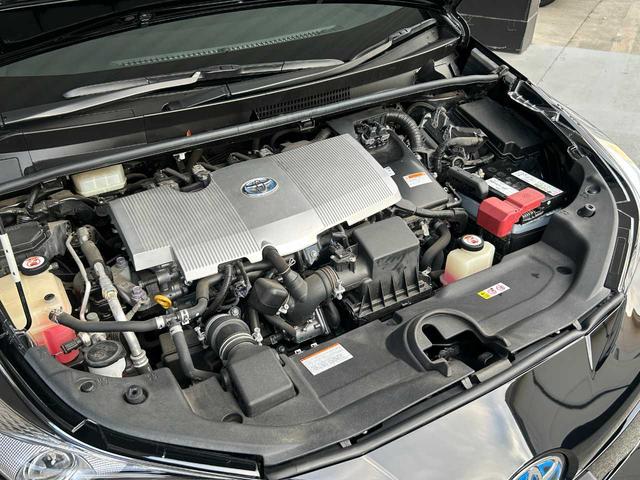 プリウス Ｓ　モデリスタフルエアロ　ワンオーナー　禁煙車　ナビレディＰＫＧ　ステアリングスイッチ　純正ナビ　バックモニター　Ｂｌｕｅｔｏｏｔｈ　フルセグＴＶ　ＬＥＤヘッドランプ　オートライト　ＬＥＤフォグ（30枚目）
