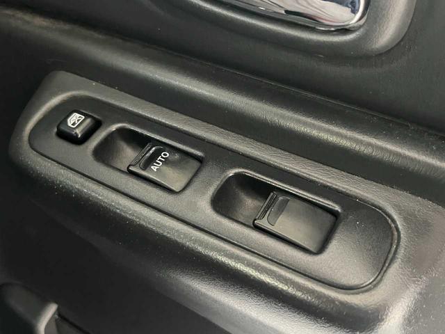 ジムニー クロスアドベンチャー　ワンオーナー　禁煙車　ターボ　ルーフキャリア　社外サス　純正１６インチＡＷ　ジオランダーオフロードタイヤ　Ｐａｎａｓｏｎｉｃ製ＳＤナビ　ワンセグＴＶ　シートヒーター　キーレス　電動格納ミラー（8枚目）