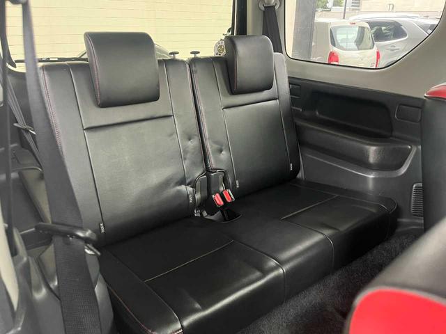 ジムニー クロスアドベンチャー　ワンオーナー　禁煙車　ターボ　ルーフキャリア　社外サス　純正１６インチＡＷ　ジオランダーオフロードタイヤ　Ｐａｎａｓｏｎｉｃ製ＳＤナビ　ワンセグＴＶ　シートヒーター　キーレス　電動格納ミラー（12枚目）