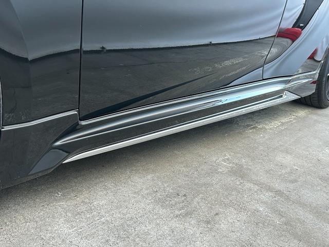 �����G�A���p�[�c�I���f���X�^�E�T�C�h�X�J�[�g�I