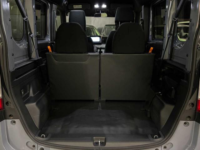 ���i�̂���������ʋ΁A���}���ɏ\���ȉ׎��X�y�[�X���m�ۂ��Ă���܂�