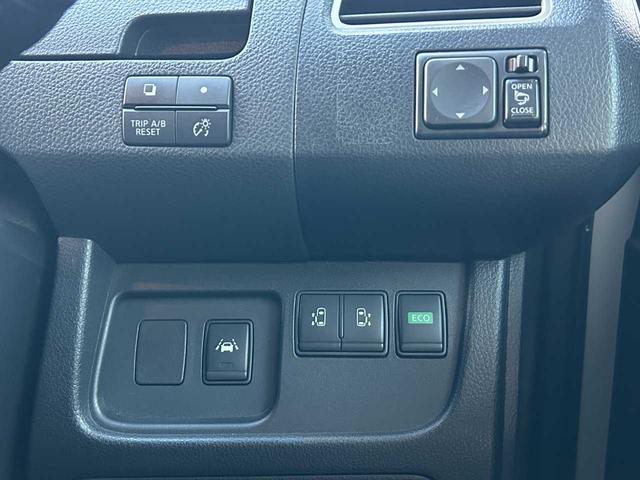 セレナ ハイウェイスター Vセレクション+セーフティ SHV プラスセーフティー ユーザー買取 禁煙車 エマージェンシーブレーキ 車線逸脱警報 社外メモリーナビ 社外フリップダウンモニター バックモニター 両側電動スライドドア ドライブレコーダー ETC LED(10枚目)