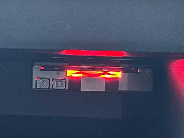 セレナ ハイウェイスター Vセレクション+セーフティ SHV プラスセーフティー ユーザー買取 禁煙車 エマージェンシーブレーキ 車線逸脱警報 社外メモリーナビ 社外フリップダウンモニター バックモニター 両側電動スライドドア ドライブレコーダー ETC LED(13枚目)