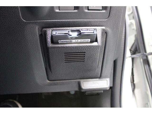 インプレッサスポーツ 1.6i-LAWD ワンオーナー ナビETCバックカメラ付 オートエアコン/アイドリングストップ/フォグランプ/濃色ガラス/キーレスアクセス&プッシュスタート/電動格納ミラー/15インチアルミホイール/寒冷地仕様/HIDヘッドライト(4枚目)