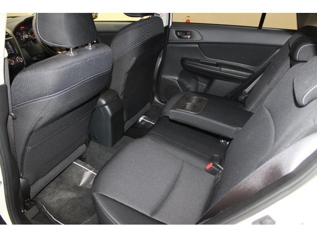 インプレッサスポーツ 1.6i-LAWD ワンオーナー ナビETCバックカメラ付 オートエアコン/アイドリングストップ/フォグランプ/濃色ガラス/キーレスアクセス&プッシュスタート/電動格納ミラー/15インチアルミホイール/寒冷地仕様/HIDヘッドライト(14枚目)