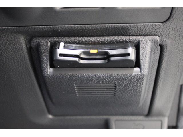 フォレスター 後期型2.0XTアイサイト 直噴ターボDIT搭載 アイサイトver3/前席パワーシート&シートヒーター/X-MODE/純正18インチアルミホイール/寒冷地仕様/横滑り防止装置/LEDヘッドライト/スマートキーレス/ナビ/バックカメラ/ETC(4枚目)