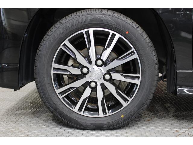 １５５／６５Ｒ１４タイヤ＋純正１４インチアルミホイール。