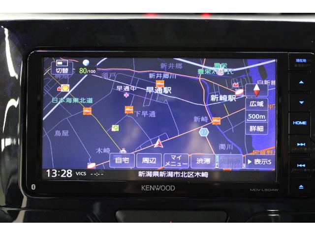 ケンウッド製メモローナビゲーション装着。初めての土地でも迷わず目的地まで行けます。