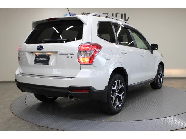 全高が高く、居住性に優れています♪どの席でもゆったり快適にお過ごしいただけます！