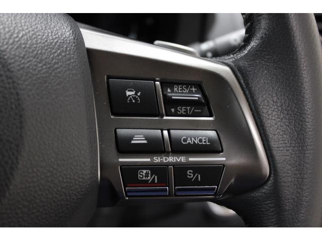 ＥｙｅＳｉｇｈｔを活用したクルーズコントロールの設定用スイッチはハンドル右手側に配置、目線をそらさず直感的に操作が可能です。