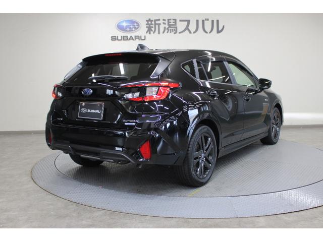 インプレッサ ST-G ワンオーナー 距離6,100km 本革巻きステアリングホイール/キーレスアクセス&プッシュスタート/クリアビューパック/11.6インチセンターインフォメーションディスプレイ&インフォテイメントシステム/デジタルマルチビューモニター(8枚目)