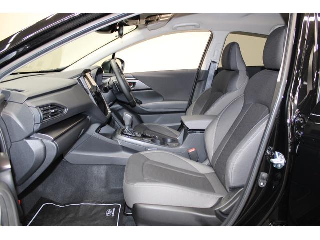 インプレッサ ST-G ワンオーナー 距離6,100km 本革巻きステアリングホイール/キーレスアクセス&プッシュスタート/クリアビューパック/11.6インチセンターインフォメーションディスプレイ&インフォテイメントシステム/デジタルマルチビューモニター(12枚目)