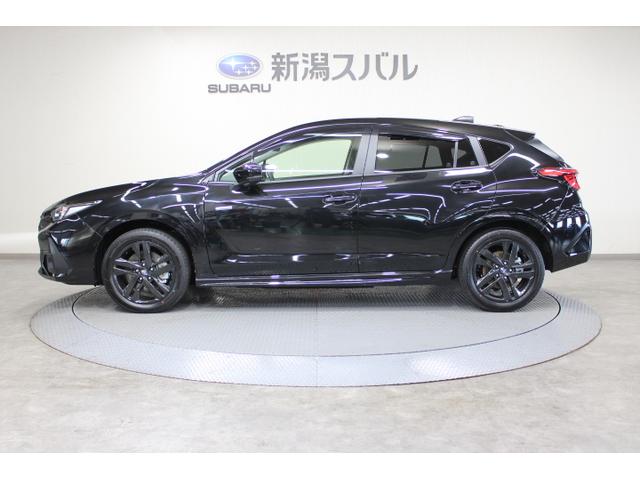 インプレッサ ST-G ワンオーナー 距離35km 本革巻きステアリングホイール/キーレスアクセス&プッシュスタート/クリアビューパック/11.6インチセンターインフォメーションディスプレイ&インフォテイメントシステム/デジタルマルチビューモニター(9枚目)