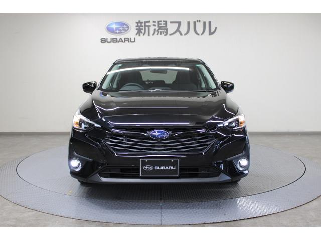 インプレッサ ST-G ワンオーナー 距離35km 本革巻きステアリングホイール/キーレスアクセス&プッシュスタート/クリアビューパック/11.6インチセンターインフォメーションディスプレイ&インフォテイメントシステム/デジタルマルチビューモニター(10枚目)